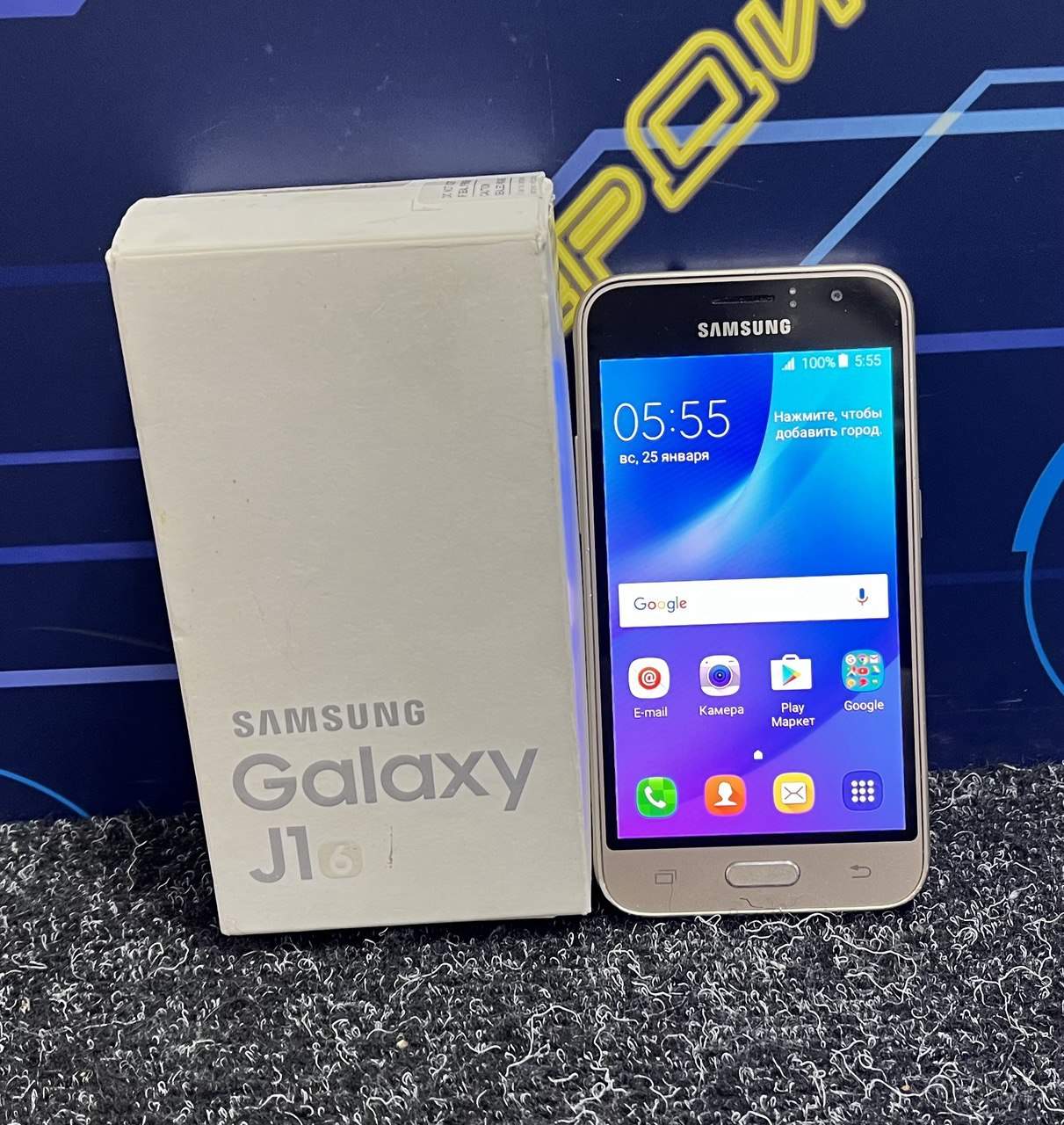 Samsung Galaxy J1 (2016) Gold купить бу с рук